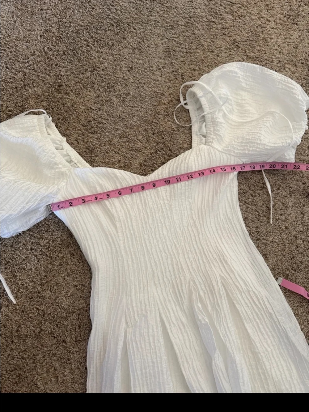 Lulus Heavenly Energy White Textured Puff Sleeve Pleated Midi Dress size Small - Picture 8 of 12
